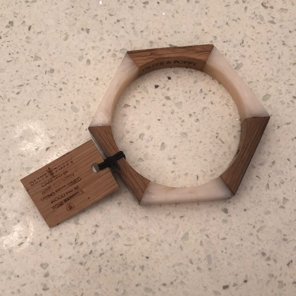 cute trendy wine barrel bracelet.
